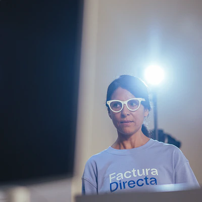 /images/gallery/making-of-flow/CPALACIOB-021025-016-FacturaDirecta_MakingOff.jpg